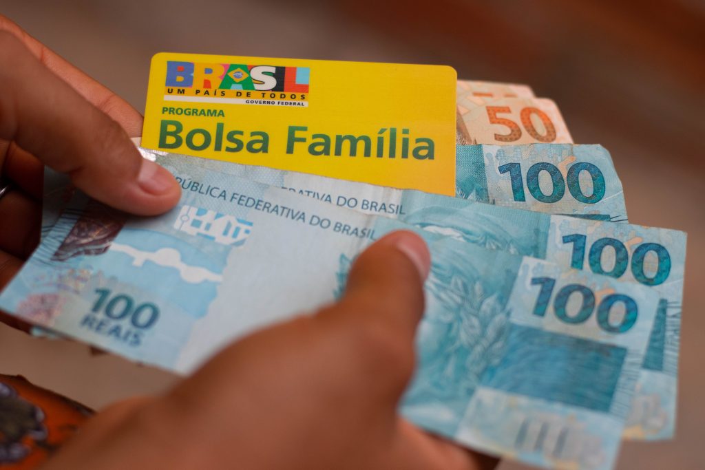 Basta ir ao CRAS para retirar seu novo empréstimo Bolsa Família