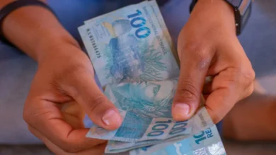 Pagamentos do Bolsa Família serão depositados antes do prazo para diversos brasileiros, especialmente do Sudeste. Entenda os detalhes da decisão.