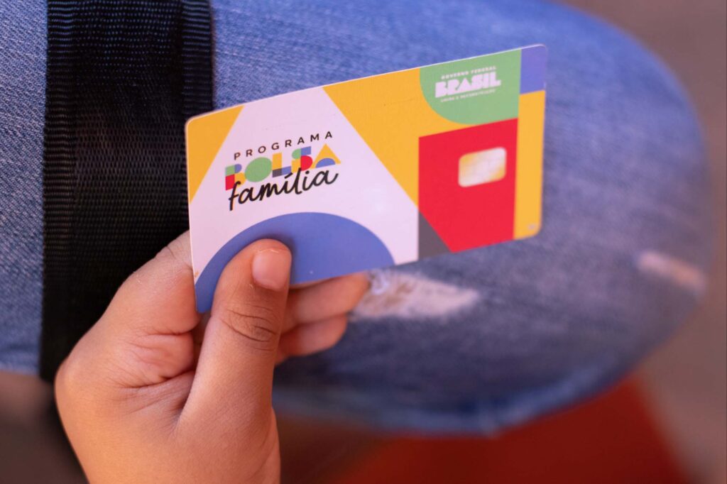 CONFIRMADA a Data Limite de bloqueio e cancelamento do Bolsa Família; entenda