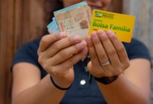 Pendências do cadastro do Bolsa Família: mensagem cobra presença de responsável no CRAS