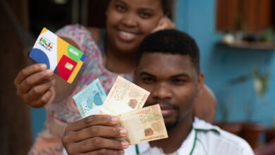 Será que você pode receber as parcelas acumuladas do Bolsa Família com o LOAS em 2024? Descubra o que pregam as regras para os benefícios.