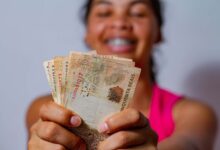 Com que idade se recebe o Bolsa Jovem? Descubra tudo sobre esse benefício do Bolsa Família