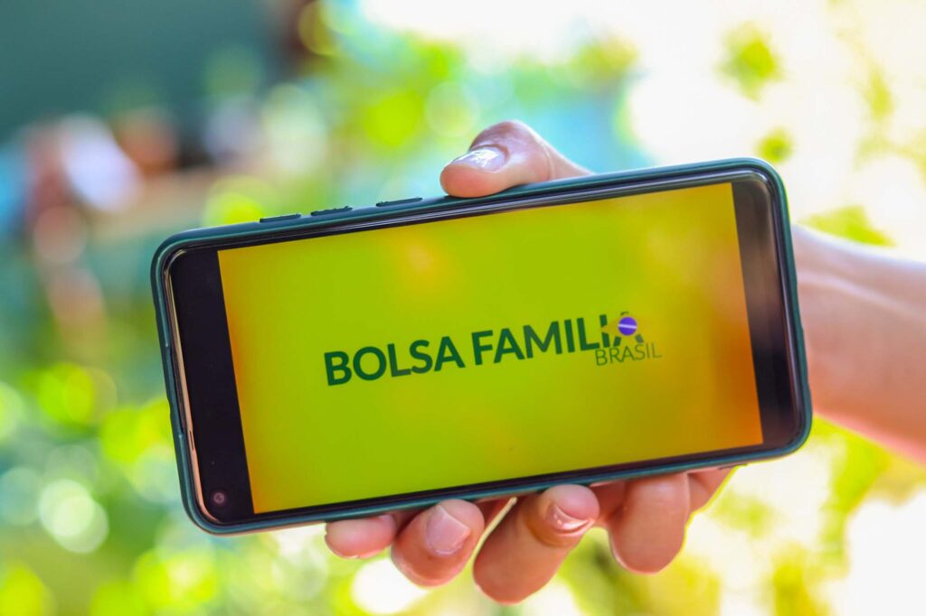 Reversão do Bolsa Família para resposta negativa ou positiva: veja o prazo de cada caso e cobre por seus direitos