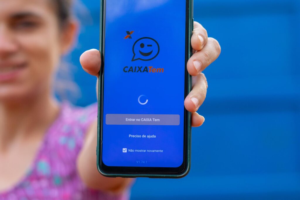 "Como faço para usar o cartão virtual Caixa Tem?" Veja as vantagens