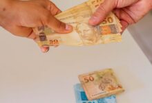 Ótima notícia para NIS 2, 5, 1, 4, 7, 0 e outros: Governo libera BÔNUS de R$ 2.500 até a próxima sexta-feira (24); seu CPF está na lista?