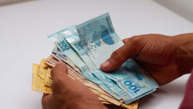 É OFICIAL: PIX de R$ 2.000 + R$ 2.500 + R$ 5.000 para MILHARES de brasileiros! Você está apto a algum desses valores? Confira aqui