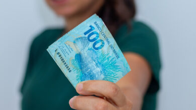 Você sabia? Esses programas sociais estão pagando R$ 250 + R$ 300 para DIVERSOS brasileiros