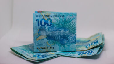 Mais cidades brasileiras receberam a notícia de que poderão sacar o valor do Bolsa Família de uma única vez durante o mês de maio; confira.