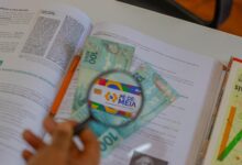 Pé-de-Meia bloqueado? Como garantir quase R$ 9.200,00 na poupança