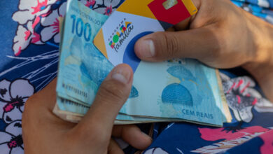 Chegou a hora de descobrir como vários beneficiários conseguem receber pagamento duplo do governo no Bolsa Família.