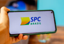 Descubra se, mesmo com nome sujo, você pode manter o pagamento do Bolsa Família sem ser bloqueado pelo sistema do governo.