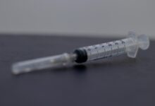 ATENÇÃO! Governo libera lista de VACINAS OBRIGATÓRIAS para manter o Bolsa Família 2024, 2025 e 2026