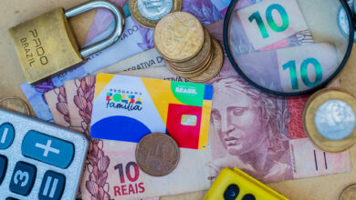 O governo começou a advertir centenas de milhares no Bolsa Família. Saiba o que fazer para ficar fora da mira federal.