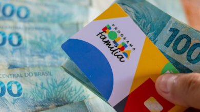 Lula anunciou medida para atender beneficiários que foram vítimas de tragédia e precisam receber Bolsa Família antes do previsto em maio.