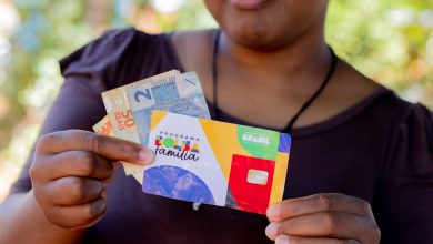 3 formas para sacar o benefício do Bolsa Família sem o cartão do programa.