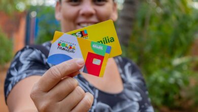 R$ 300 EXTRA para mulheres do Bolsa Família: próxima data de pagamento e como solicitar