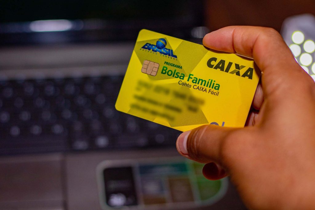 Saiba se inscritos no CadÚnico/Bolsa Família recebem algum comprovante