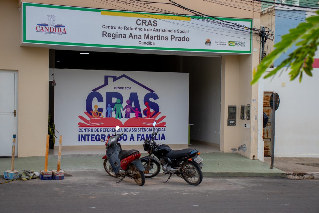 Chamamento para beneficiários do Bolsa Família efetuarem procedimento necessário para não perder o pagamento mensal.