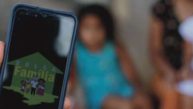 É obrigatório levar a declaração escolar para atualizar o Bolsa Família? Descubra aqui a importância e o processo completo!