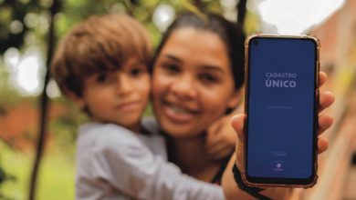 Cancelar e refazer o CadÚnico pode atrasar a aprovação do Bolsa Família; mantenha os dados atualizados para garantir os benefícios.