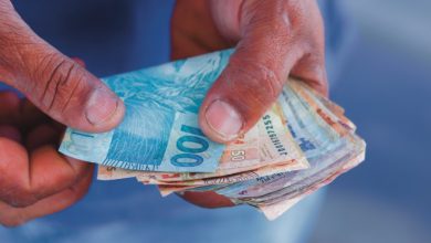 Mais de 440 municípios gaúchos recebem auxílio emergencial de R$ 5.100 para recuperação após enchentes.