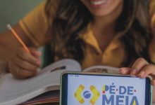 Confira a lista de novos aprovados no Pé-de-Meia e o calendário de pagamento atualizado no Caixa Tem.