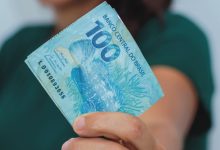 Beneficiários do CadÚnico podem garantir um auxílio mensal de R$ 100,00 através do Cartão Mais Infância.