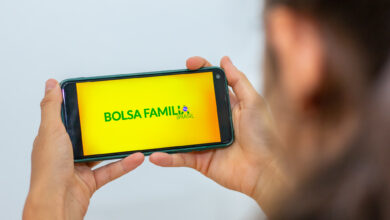 Entenda as notícias que garantem uma redução inesperada no valor do Bolsa Família, pago em 2024 para milhões de pessoas.