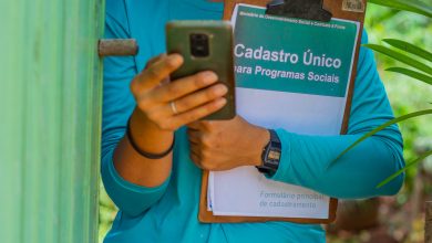 O aplicativo do Bolsa Família pode ficar fora do ar em diversas situações; entenda o que fazer sobre o assunto agora mesmo.