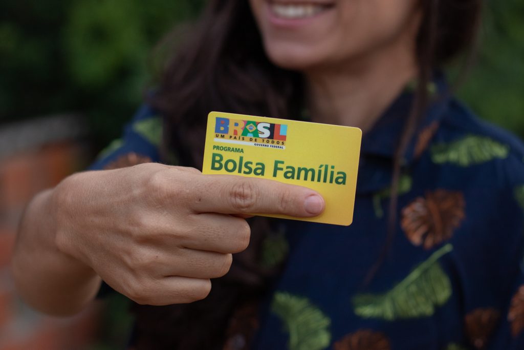 Bolsa Família têm regras FLEXÍVEIS para famílias UNILATERAIS, segundo ...