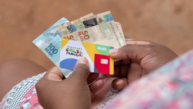 Bolsa Família é o nome do maior programa social do Brasil, mas muitos se esquecem que ele não caminha sozinho, já que tem extras.