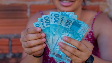 Precisando de dinheiro extra? Bolsa Família pode garantir direito a um novo empréstimo na Caixa e até em outros bancos; entenda como funciona.