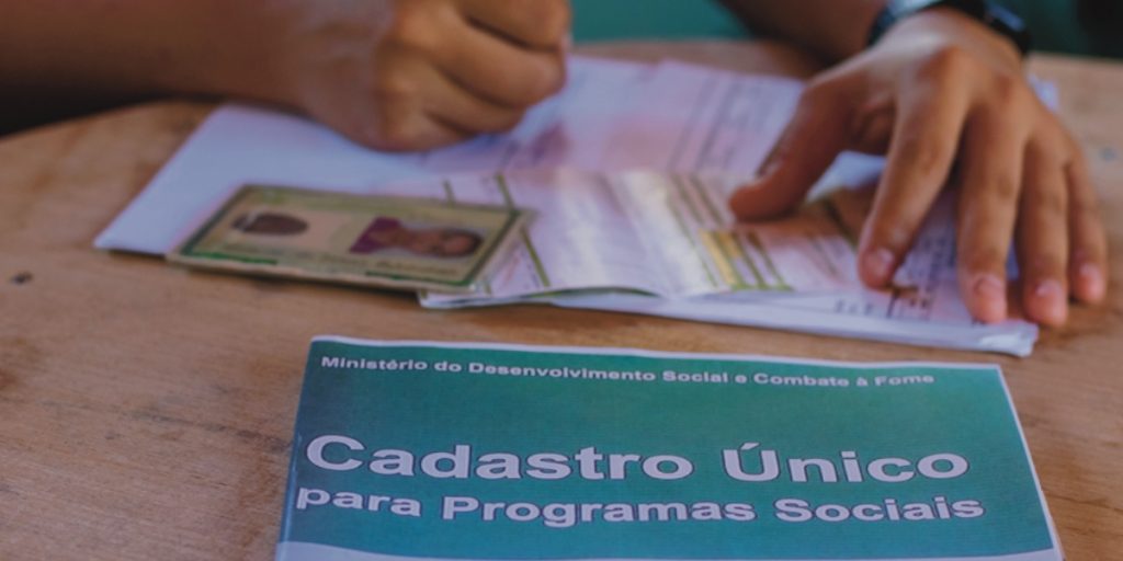 Pente-fino no CadÚnico: revisão cadastral do Bolsa Família garantirá a correta distribuição dos benefícios sociais.