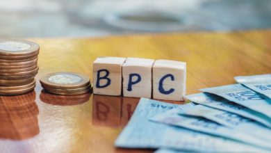 Aprenda a evitar a suspensão do Benefício de Prestação Continuada (BPC) de R$ 1.412 por superação de renda e a manter seu benefício ativo.