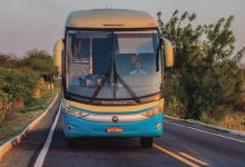 Descubra como brasileiros de baixa renda podem viajar pelo Brasil economizando com programas de incentivo e dicas práticas.