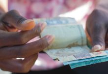 Governo encerra benefícios, afetando milhares de brasileiros devido a critérios rigorosos e combate a fraudes.