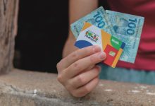 Saiba se a mudança de endereço afeta seu benefício do Bolsa Família e como garantir a continuidade do auxílio.