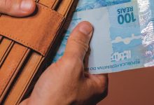 Brasileiros inscritos no Programa Renda Campinas recebem até R$ 201 mensais como apoio financeiro.