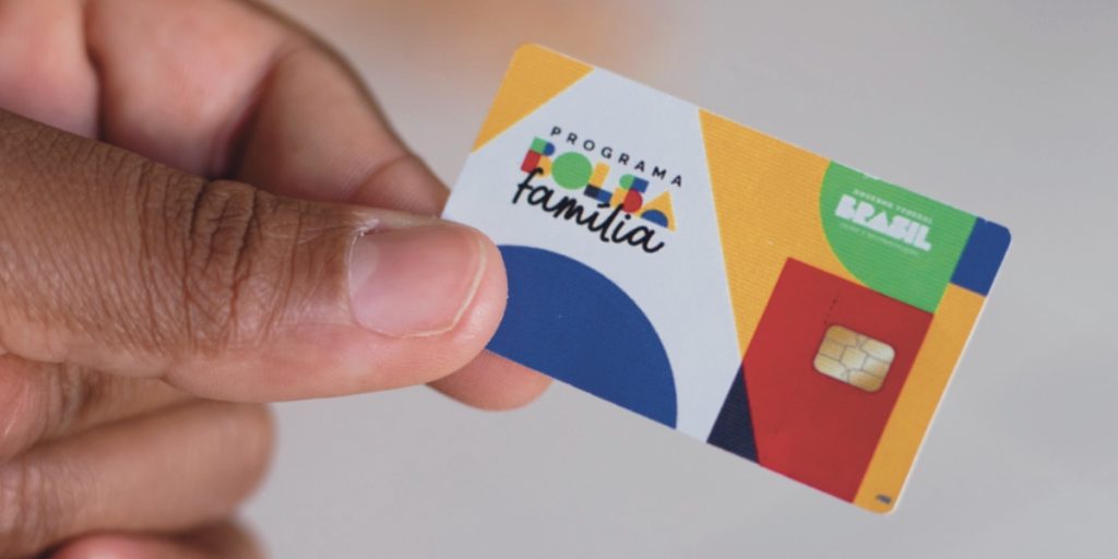 Solicite agora seu novo Cartão Bolsa Família e garanta acesso fácil e seguro ao benefício para sua família!