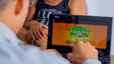 Fique por dentro de como funciona o Sistema de Presença do Bolsa Família; ele pode bloquear dinheiro de beneficiários - bolsadafamilia.com.br.