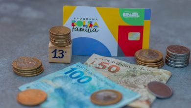 Abono natalino ou 13º do Bolsa Família foi pago para diversos beneficiários em agosto; entenda o que aconteceu neste mês.