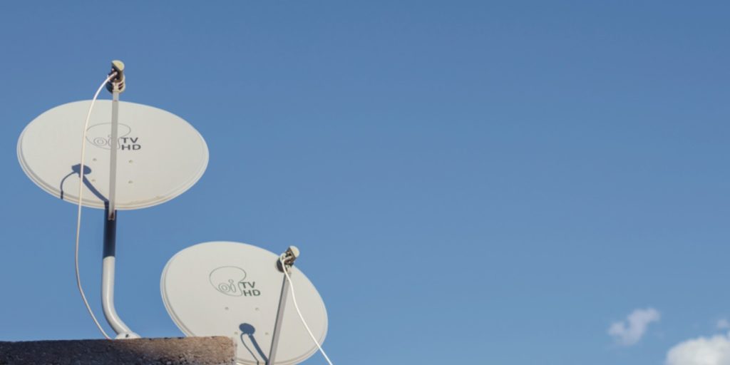 Descubra como solicitar a antena digital gratuita do governo e veja se você tem direito a este benefício.