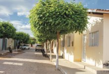 A Caixa Econômica Federal realiza leilão online com imóveis a preços reduzidos e isenção total de prestações para beneficiários do Bolsa Família.