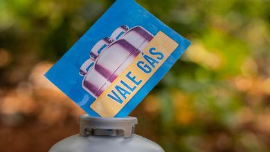 Corte de R$ 2,2 bi afeta Auxílio Gás e o Programa Farmácia Popular