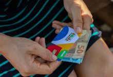 Confira as novas regras do Bolsa Família e entenda quem pode receber mais do que os R$ 600 padrão do benefício este ano.