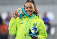 Rebeca Andrade é campeã olímpica com medalha de ouro nas Olimpíadas de Paris 2024