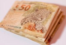 Idosos brasileiros estão prestes a ter a conta recheada. Entenda quem está na folha de pagamento recente para sacar até R$ 2.000,00.