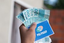 Veja os grupos que poderão sacar o PIS e as datas de pagamento do benefício - bolsadafamilia.com.br
