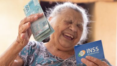INSS pode pagar valor extra para quem está na lista do Benefício de Prestação Continuada (BPC)? Entenda o que significa essa notícia atual.
