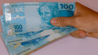 Bolsa Família descubra agora como receber PIX extra de R$2.300 do governo